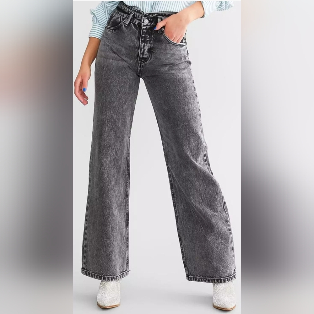 Kancan 90s flare high rise jeans size 26